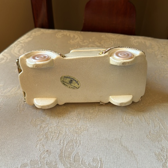 Italceramica Creazioni Exclusive made in Italy Lady Carolin ceramic trinket box - Picture 9 of 12